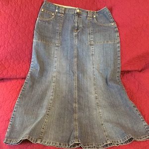 Cato denim skirt size 12.